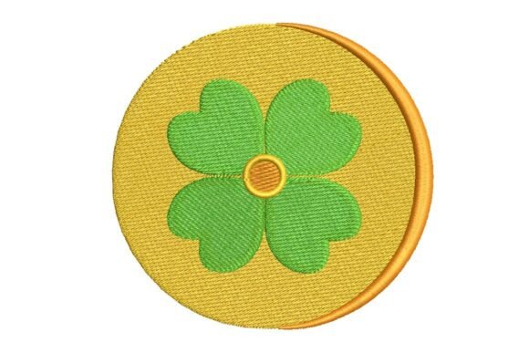 Lucky Four-Leaf Clover in Circle Design Review